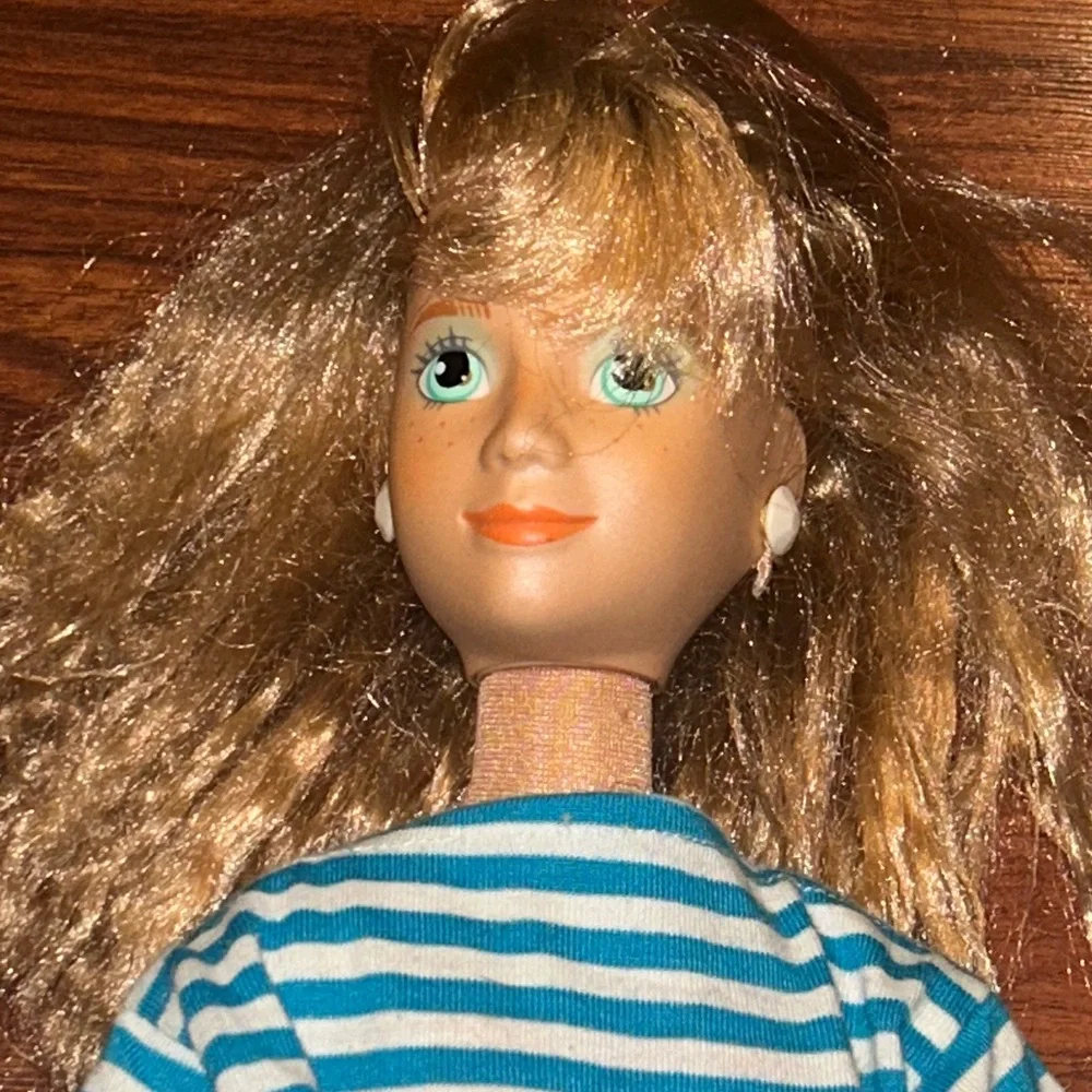 VTG Mattel 1986 Hot Looks 80’s Doll Chelsea Large 19” Plush Body Collectible